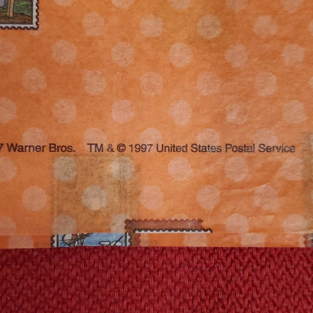 Bugs Bunny USPS 1997 Limited edition tissue paper with stamp graphic 2 sheets